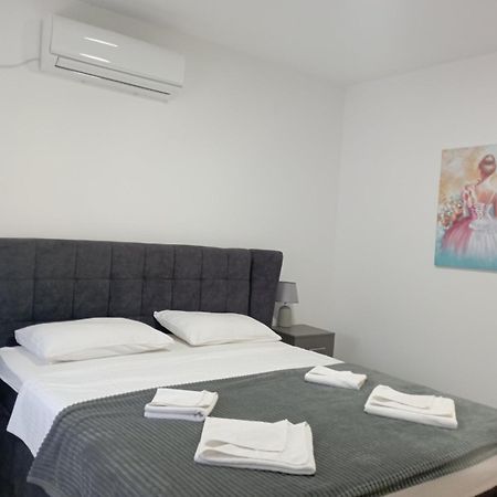 Apartmani Marija Врднік Екстер'єр фото