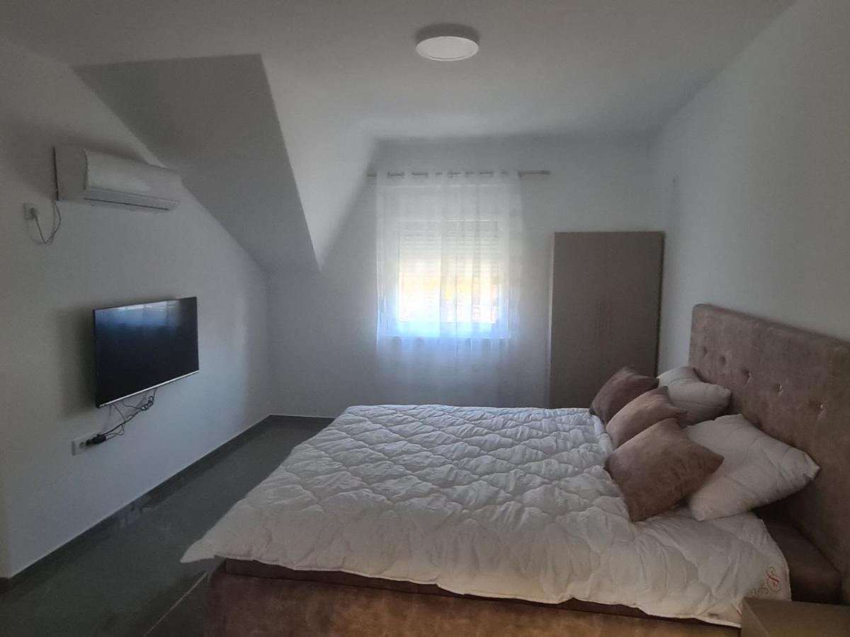 Apartmani Marija Врднік Екстер'єр фото