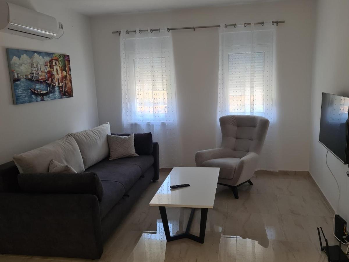 Apartmani Marija Врднік Екстер'єр фото