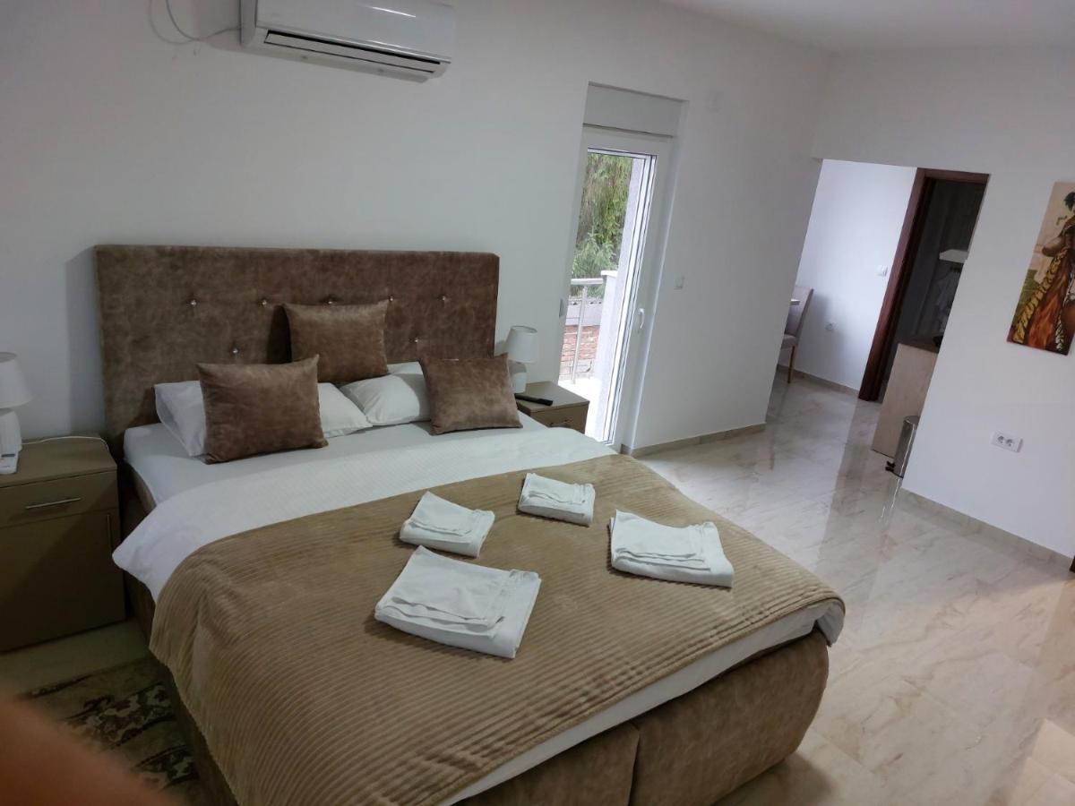 Apartmani Marija Врднік Екстер'єр фото