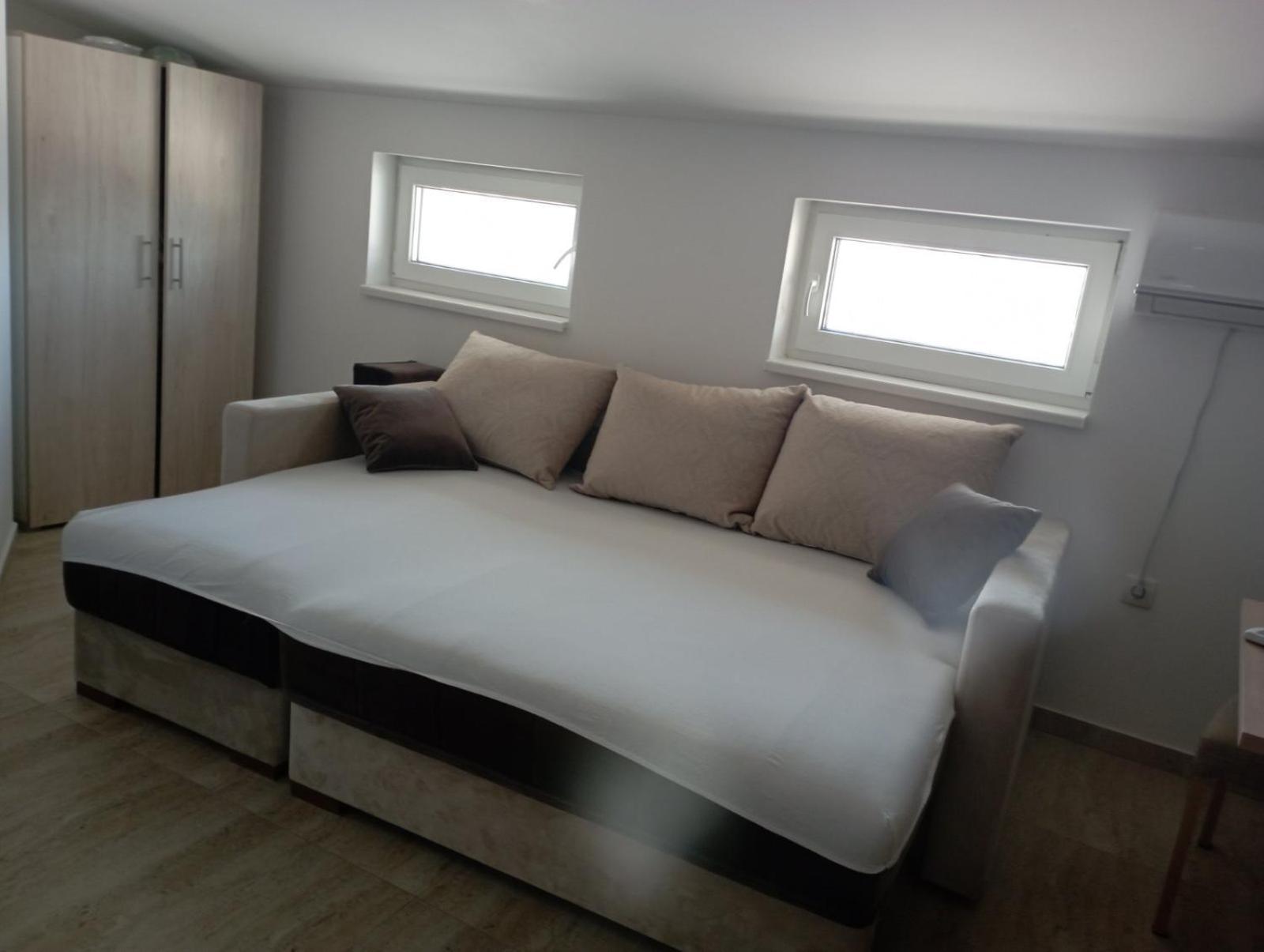 Apartmani Marija Врднік Екстер'єр фото